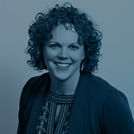Liza Davis headshot